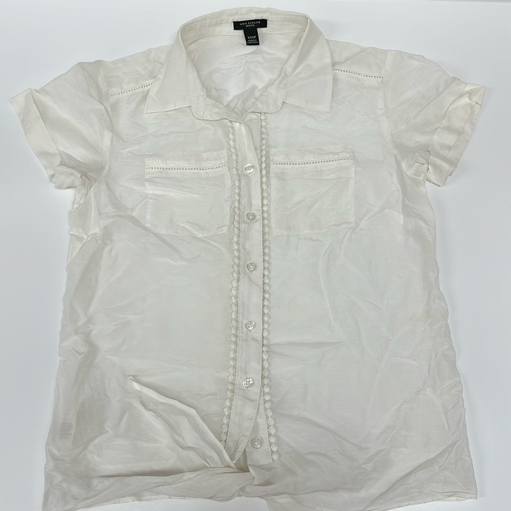 Ann Taylor petite white botton up blouse with gorgous detail sheer xxs PTP 17